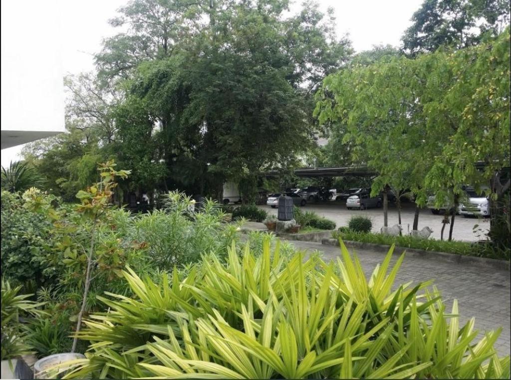 The Park Hotel Pattaya Exterior foto