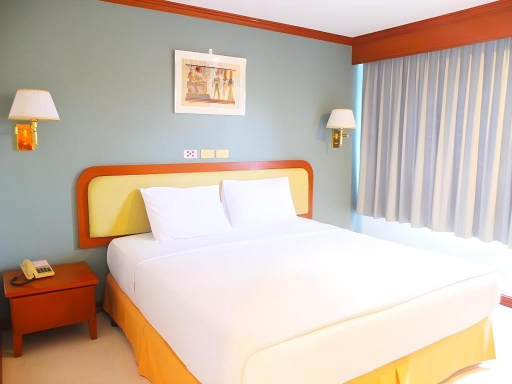 The Park Hotel Pattaya Exterior foto
